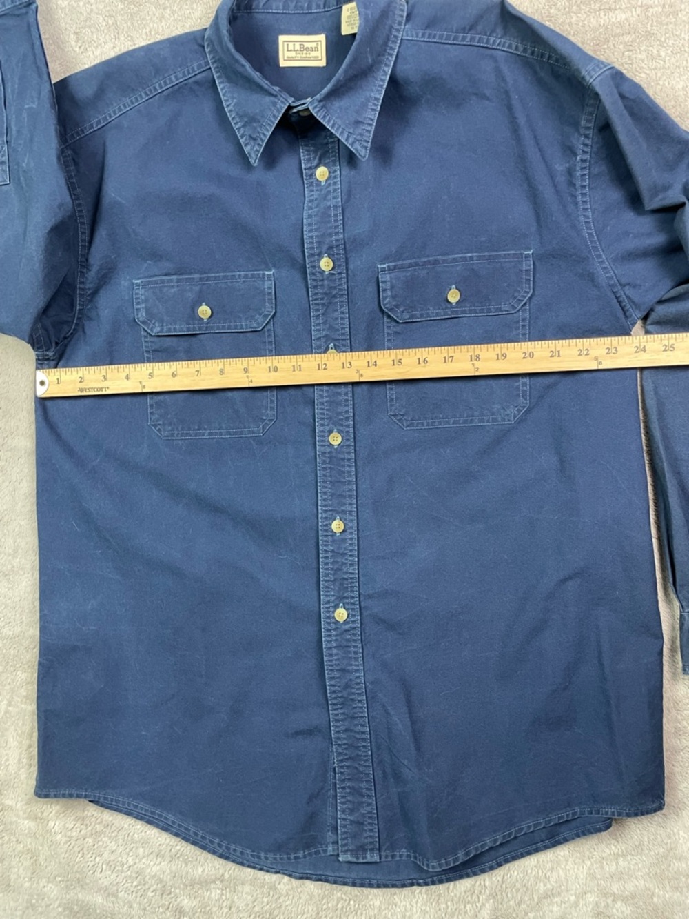 L.L. Bean Men's Large Regular Navy Blue Chino Work Shirt Cotton Made in Canada - Picture 5 of 10